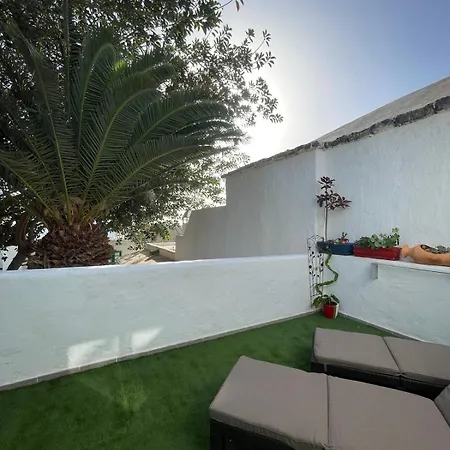 Harmony House 公寓 *